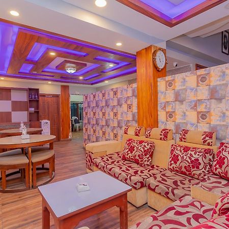 Oyo 799 Hotel Tik Tok Pvt Ltd. Katmandu Kültér fotó