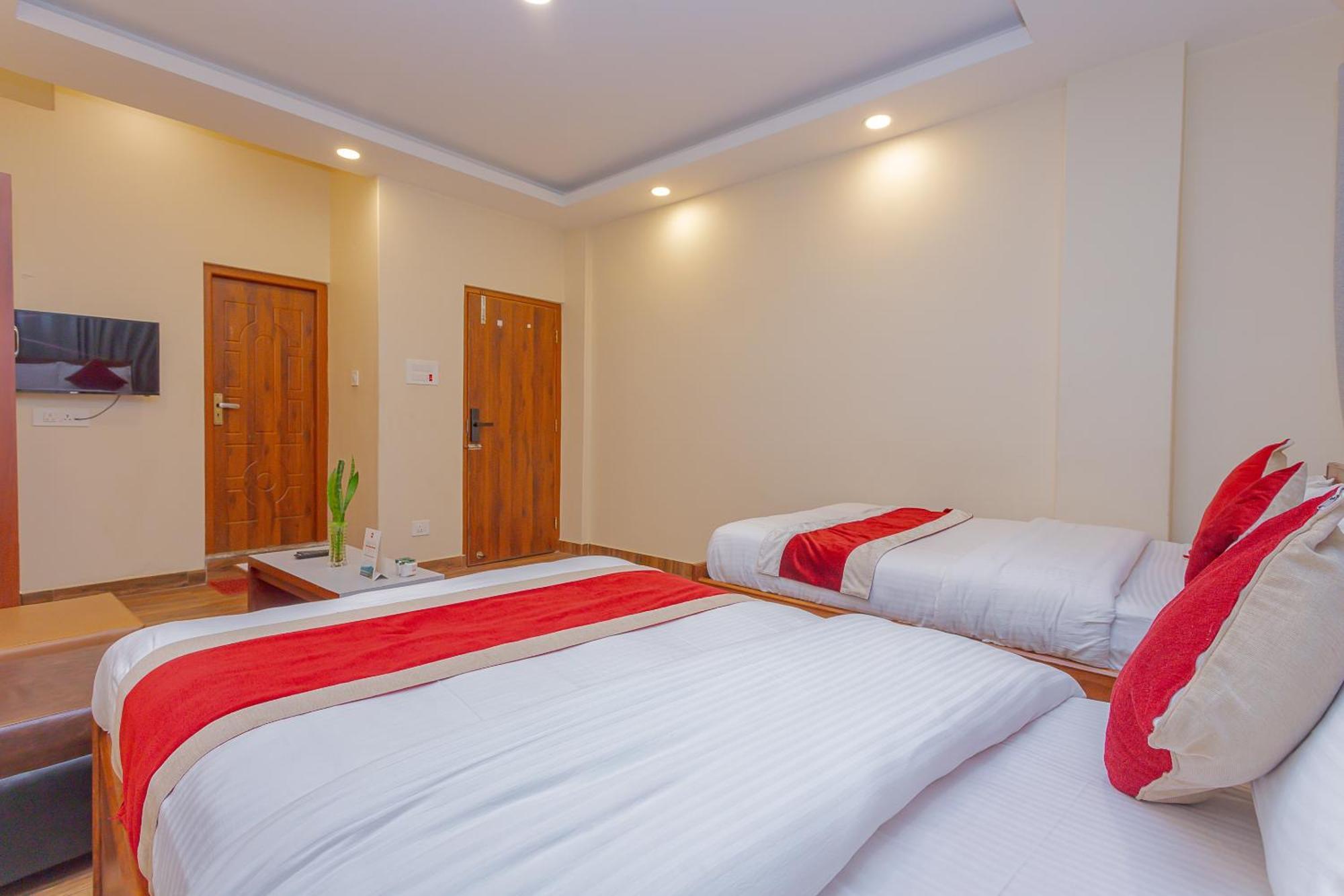 Oyo 799 Hotel Tik Tok Pvt Ltd. Katmandu Kültér fotó
