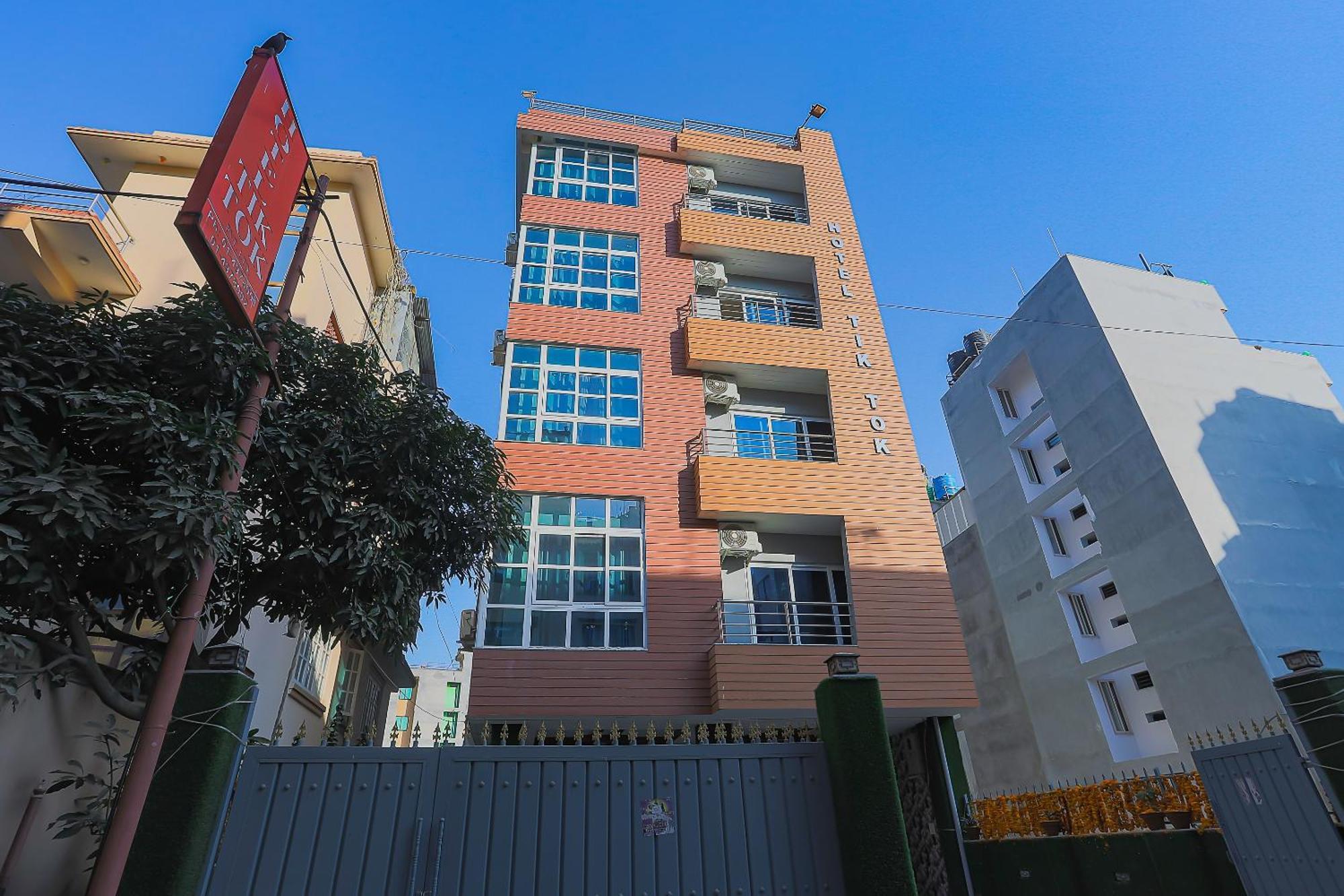 Oyo 799 Hotel Tik Tok Pvt Ltd. Katmandu Kültér fotó