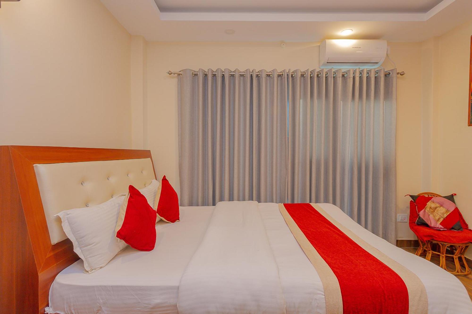 Oyo 799 Hotel Tik Tok Pvt Ltd. Katmandu Kültér fotó