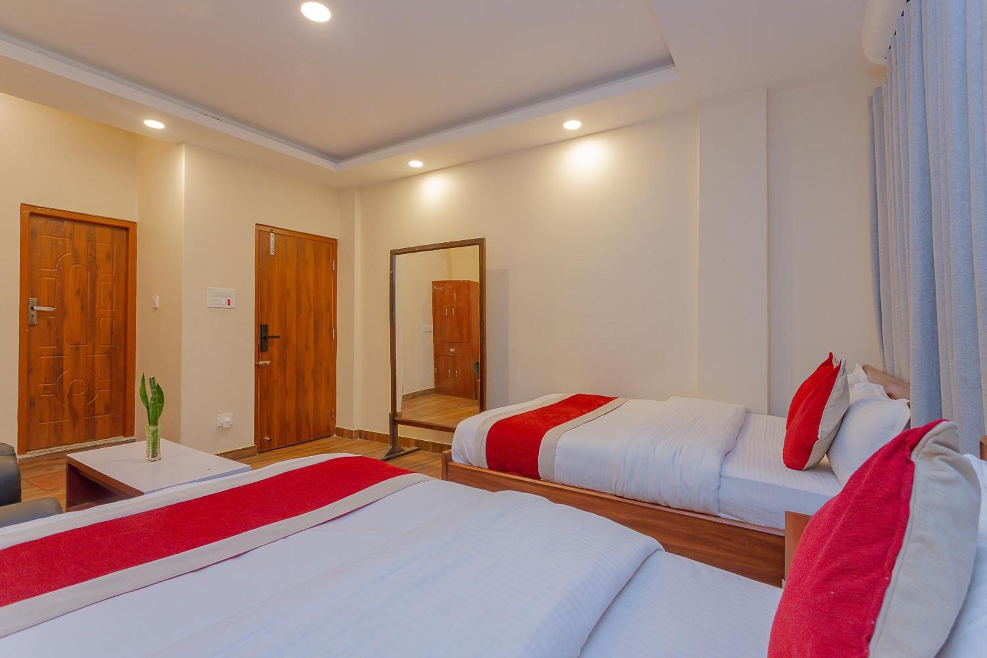 Oyo 799 Hotel Tik Tok Pvt Ltd. Katmandu Kültér fotó
