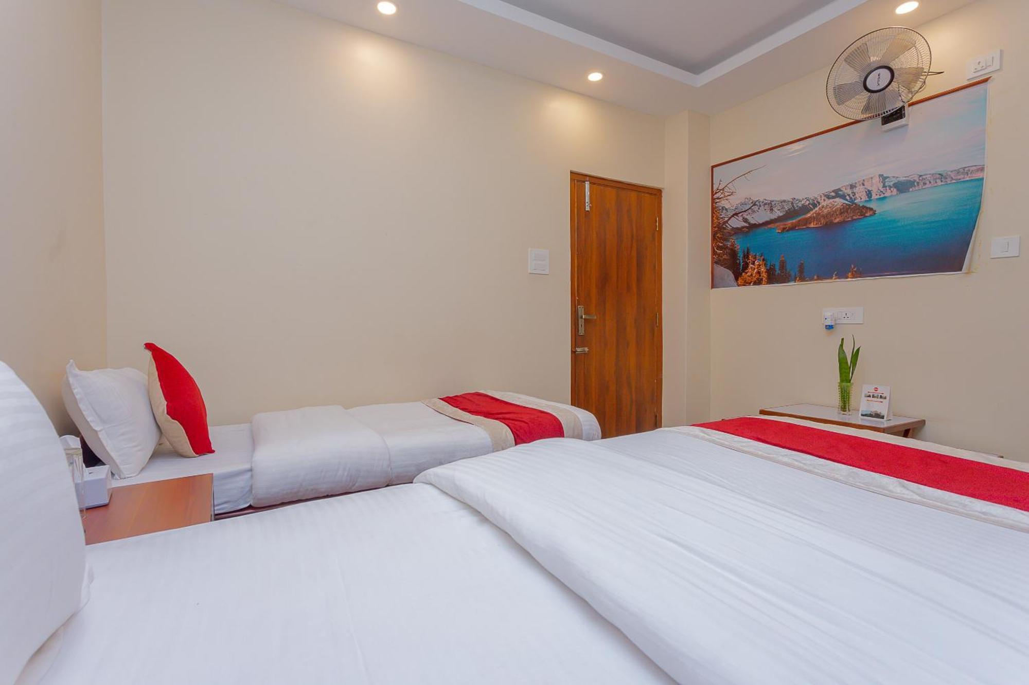 Oyo 799 Hotel Tik Tok Pvt Ltd. Katmandu Kültér fotó
