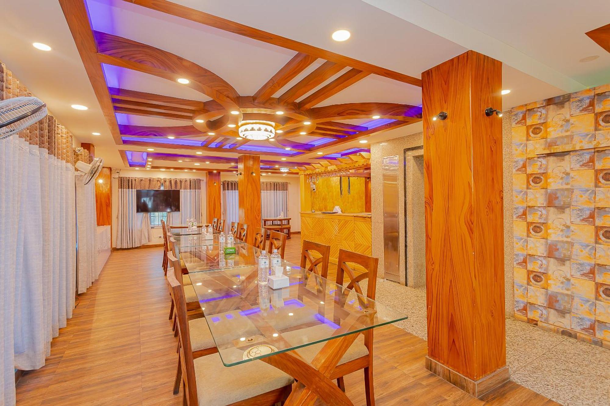Oyo 799 Hotel Tik Tok Pvt Ltd. Katmandu Kültér fotó
