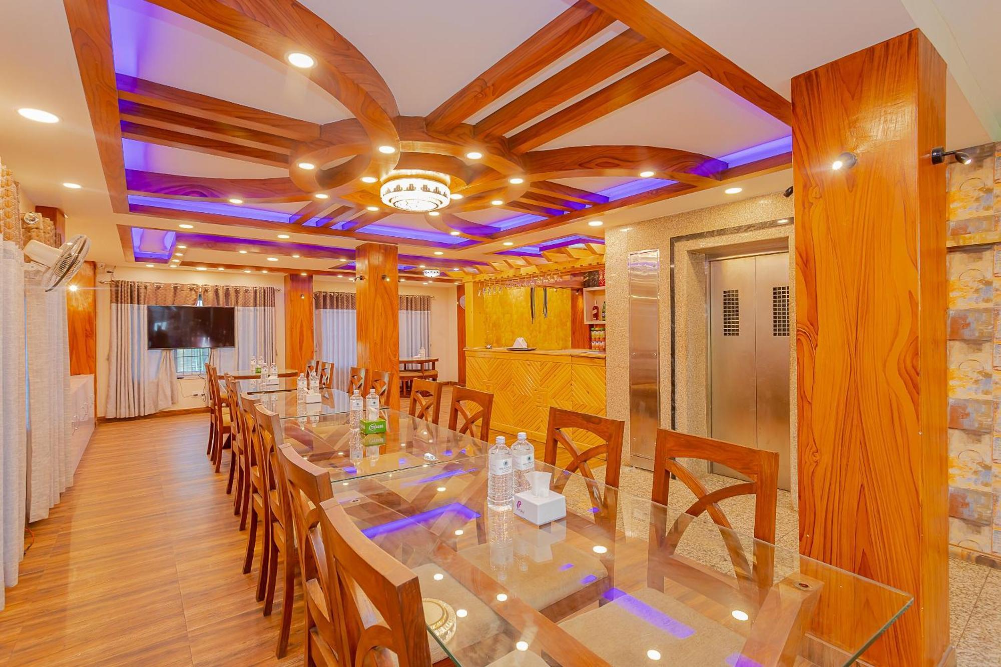 Oyo 799 Hotel Tik Tok Pvt Ltd. Katmandu Kültér fotó